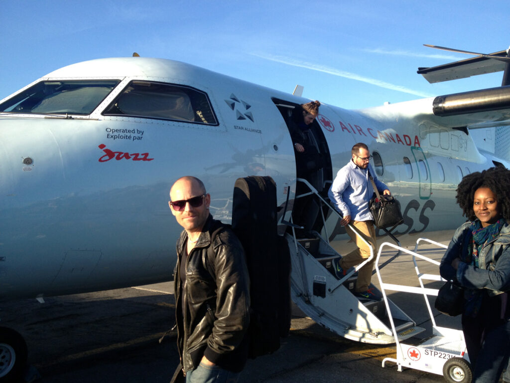 Play abroad, communicate with SUISA at home