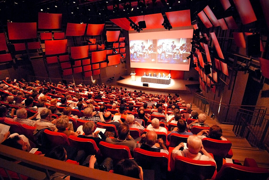 General Assembly 2016 of the Cooperative Society SUISA in the Paul Klee Centre