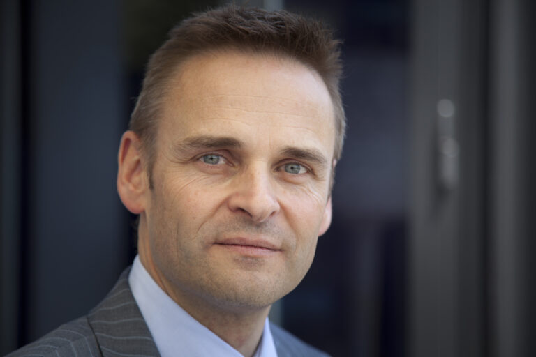 La musique et la culture font partie de nos besoins quotidiens essentiels – n’ouvrez pas que les commerces alimentaires!